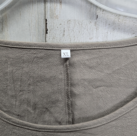 Emery Rose Beige Lagenlook Top M L Neutral Normcore Academia Layering Capsule - Picture 5 of 7